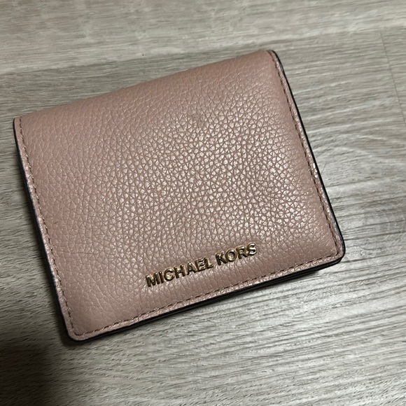 Michael kors short wallet - Picture 1 of 5